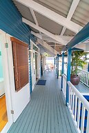 Beach House Cairns
