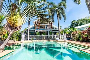 Beach House Cairns