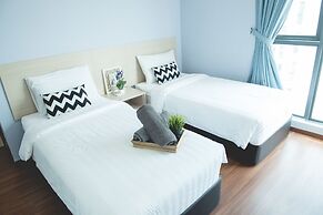 One Amerin Mall & Suites