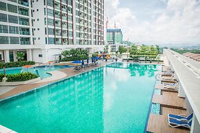 One Amerin Mall & Suites