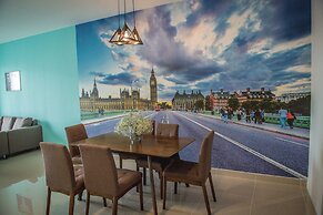 One Amerin Mall & Suites