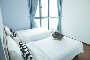 One Amerin Mall & Suites