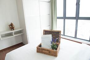 One Amerin Mall & Suites