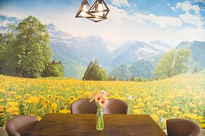 One Amerin Mall & Suites