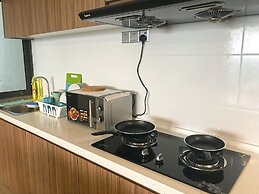 One Amerin Mall & Suites