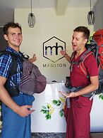 Mansion Hostel Mandalay