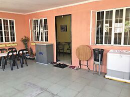 Kalayaan Transient House