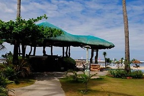 Punta Riviera Resort