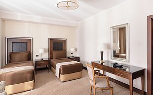 Chinar Hotel & Spa