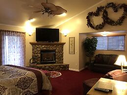 Giant Oaks Lodge