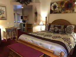 Giant Oaks Lodge