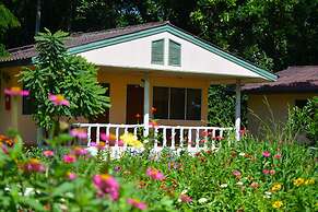 Country Lake Nature Lodge