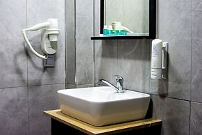 The Life Hotel & Spa