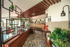 The Life Hotel & Spa