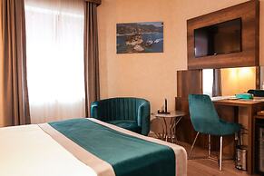 The Life Hotel & Spa