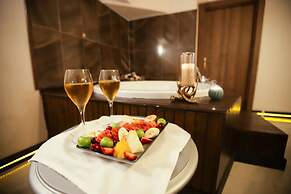 The Life Hotel & Spa