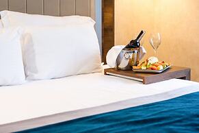 The Life Hotel & Spa