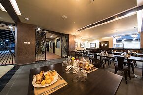 Speke Apartments Kitante