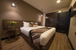 Speke Apartments Kitante