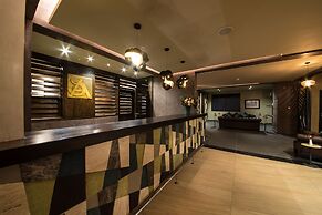 Speke Apartments Kitante