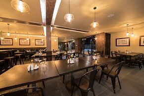 Speke Apartments Kitante