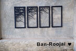 Ban Roojai