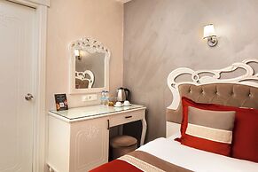 Deluxe Newport Hotel - Old City