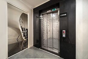 Deluxe Newport Hotel - Old City