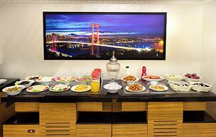 Deluxe Newport Hotel - Old City