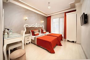 Deluxe Newport Hotel - Old City