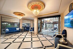 Deluxe Newport Hotel - Old City