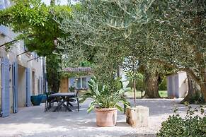 Sous les Platanes