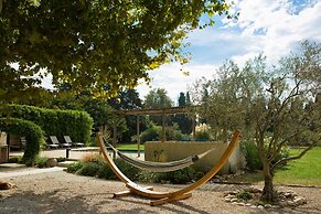 Sous les Platanes