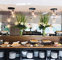 Howard Johnson Plaza by Wyndham Buenos Aires