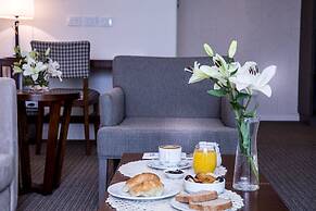 Howard Johnson Plaza by Wyndham Buenos Aires