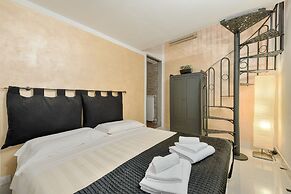 Santo Spirito Frescos by Mmega