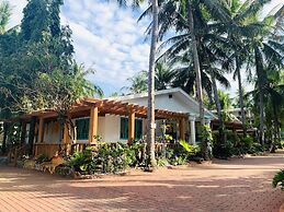 Villa Soledad Beach Resort