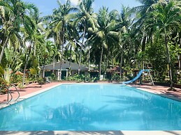 Villa Soledad Beach Resort