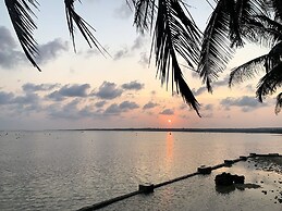 Villa Soledad Beach Resort