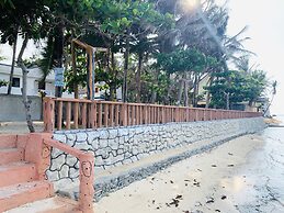 Villa Soledad Beach Resort