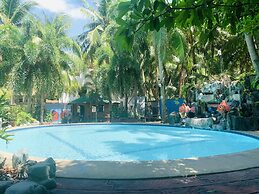 Villa Soledad Beach Resort