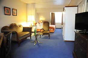 Hotel Rheinischer Hof