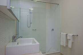 1 Bright Point Apartment 1405