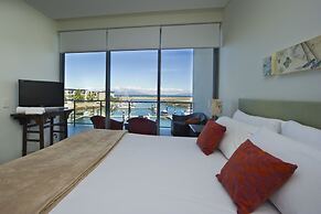 Blue on Blue Apartment 933