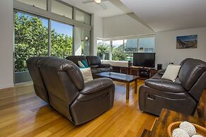 Maggies Beachfront Apt. 5