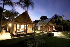 Pure Magnetic Villa 2