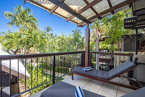 Pure Magnetic Villa 9