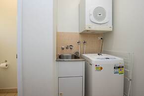 Sails on Horseshoe Apartment 9