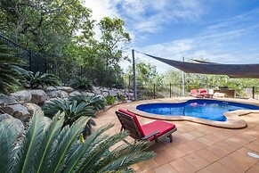 The Beach House at Arthur Bay