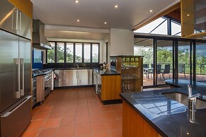 The Beach House at Arthur Bay